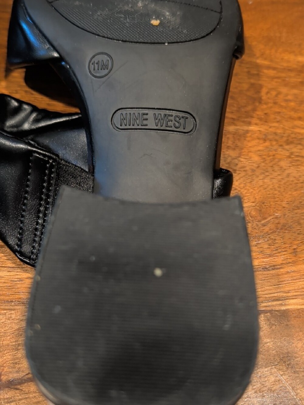 NINE WEST Size 11M-Black Twisted Double-Strap Slide Mules - Picture 9 of 13